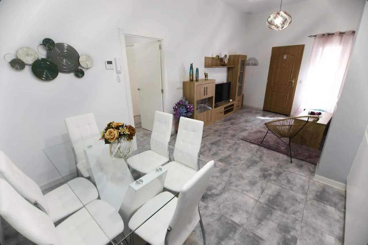 RentalSevilla Apartamento de 3 dormitorios en Triana Sevilla