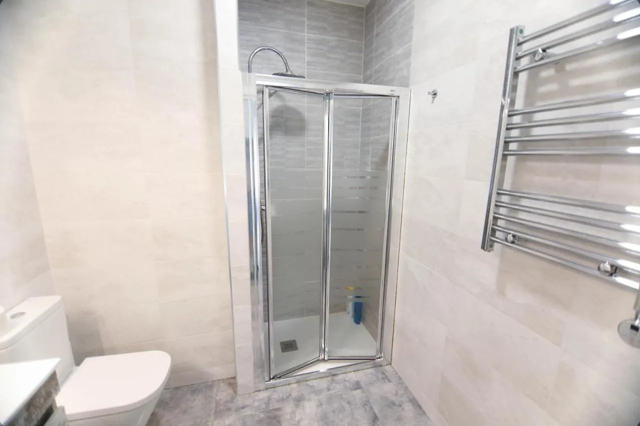 RentalSevilla Apartamento de 3 dormitorios en Triana 0*, Sevilla España