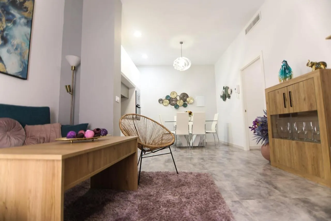 RentalSevilla Apartamento de 3 dormitorios en Triana España