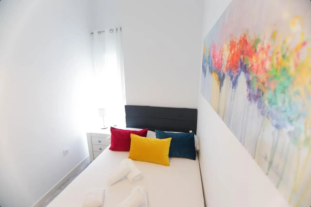 RentalSevilla Apartamento de 3 dormitorios en Triana Sevilla